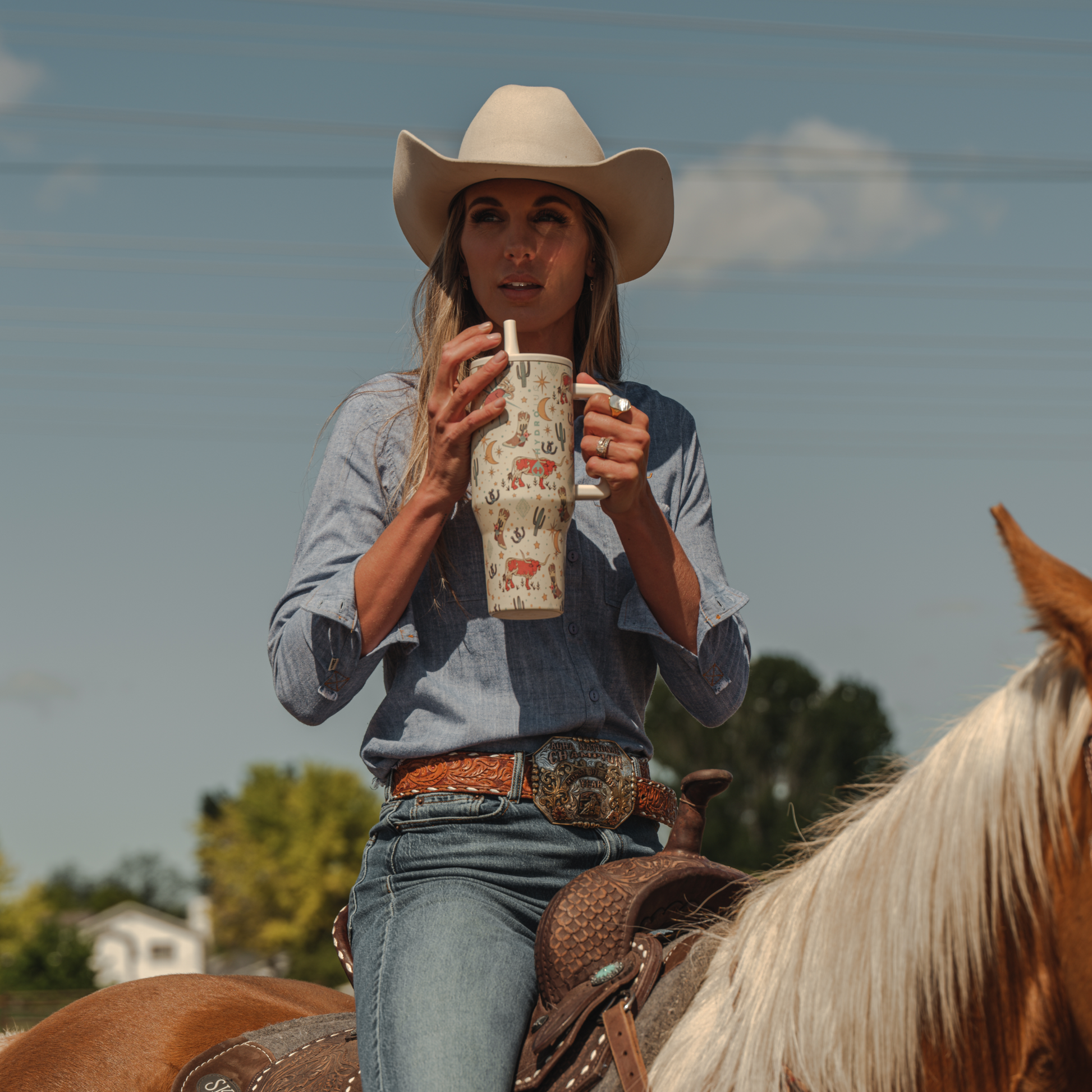 rodeo-40oz-1183ml-y8 TRVL-Rodeo-6WPI.png