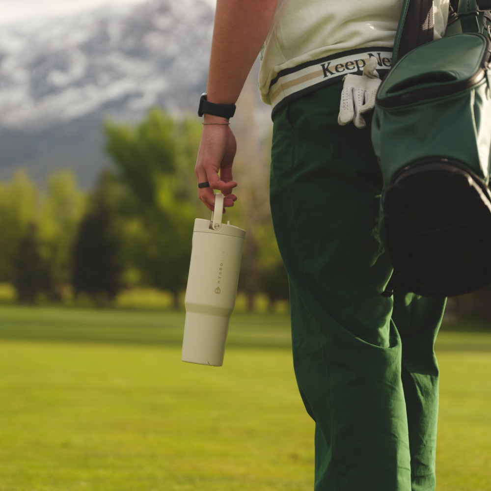 cream-40oz-1182ml-q3 Web-Product_Images-Sport_40-Cream-10.png