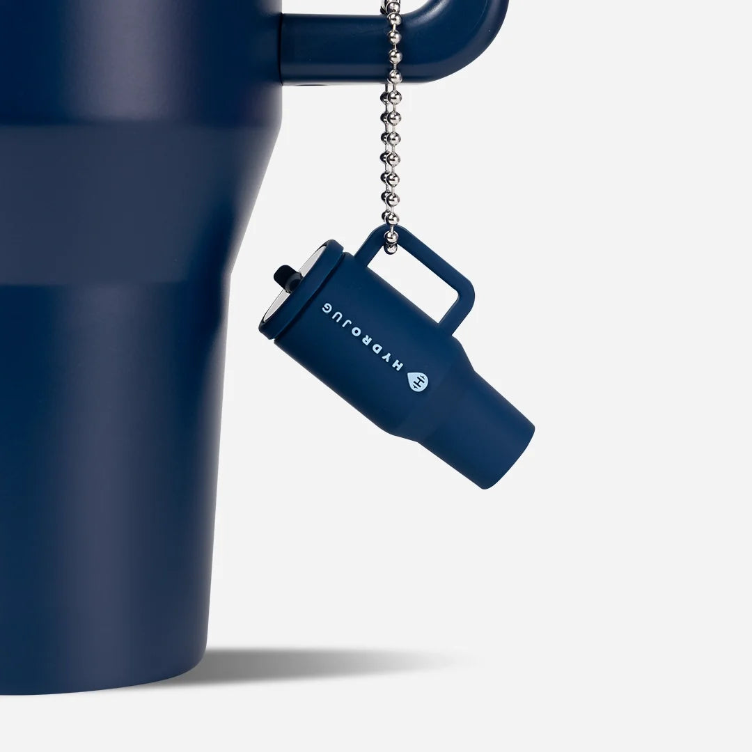 traveler-keychain-o0 Web-TravelerKeychainPhotos-Navy2.webp